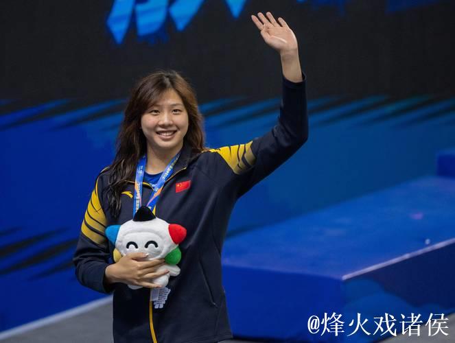 唐钱婷代表上海队摘得全运会女子100米蛙泳金牌 唐钱婷代表上海队摘得全运会女子100米蛙泳金牌